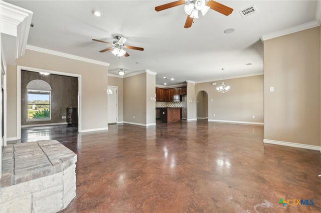 180 Honeysuckle Drive, Killeen, TX 76549