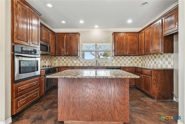 180 Honeysuckle Drive, Killeen, TX 76549