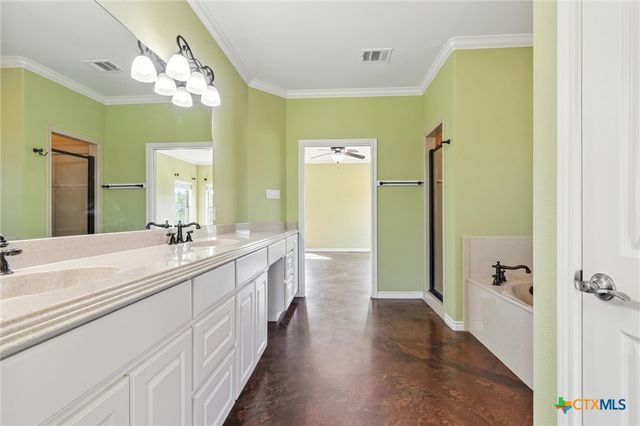 180 Honeysuckle Drive, Killeen, TX 76549