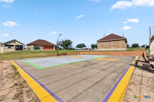 180 Honeysuckle Drive, Killeen, TX 76549