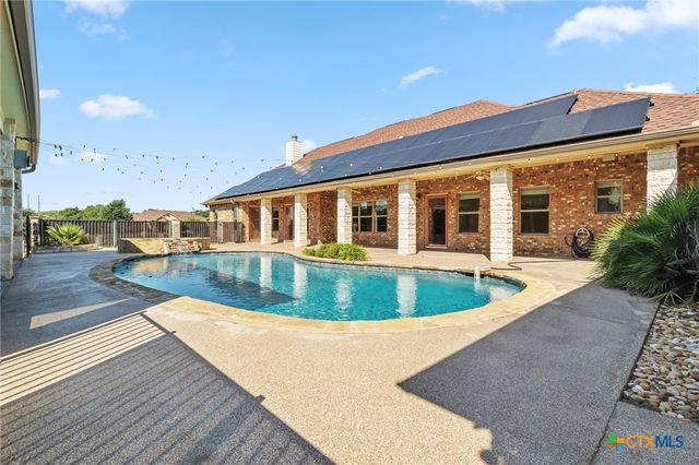 180 Honeysuckle Drive, Killeen, TX 76549