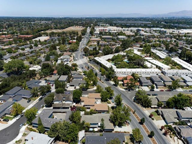 10353 Miller Avenue, Cupertino, CA 95014