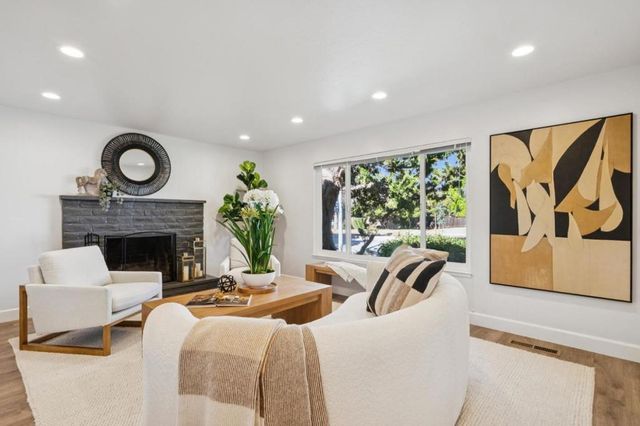10353 Miller Avenue, Cupertino, CA 95014