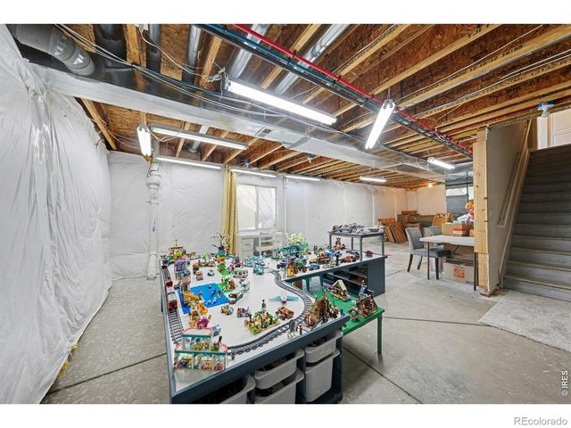 2121 Addie Rose Lane, Longmont, CO 80501