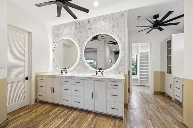721 Harborside Way, League City, TX 77565