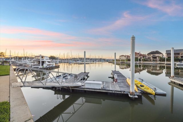 721 Harborside Way, League City, TX 77565