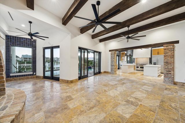 721 Harborside Way, League City, TX 77565
