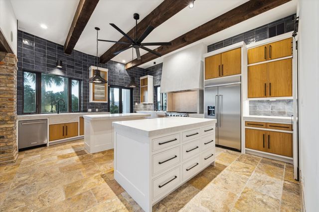 721 Harborside Way, League City, TX 77565