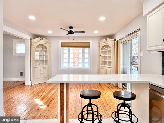 7041 HARVEY AVE, Pennsauken, NJ 08109