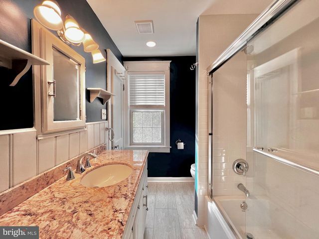 7041 HARVEY AVE, Pennsauken, NJ 08109