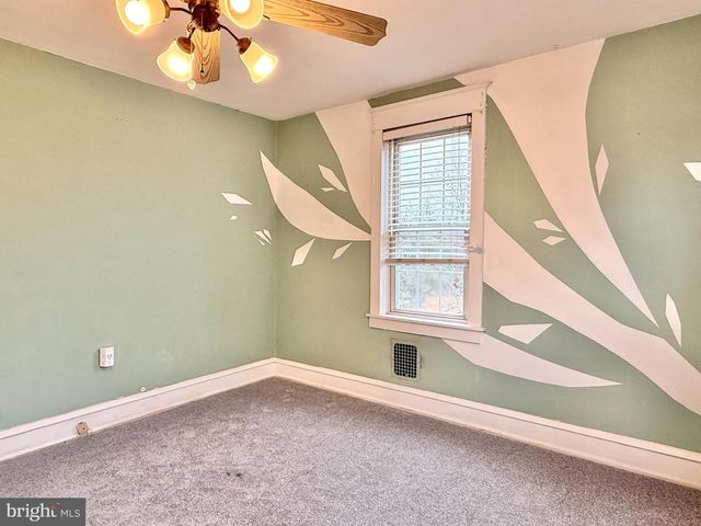 7041 HARVEY AVE, Pennsauken, NJ 08109