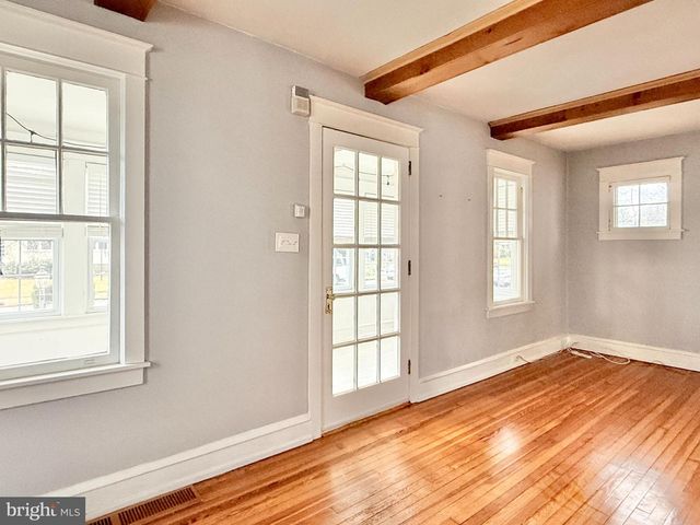 7041 HARVEY AVE, Pennsauken, NJ 08109