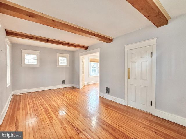 7041 HARVEY AVE, Pennsauken, NJ 08109