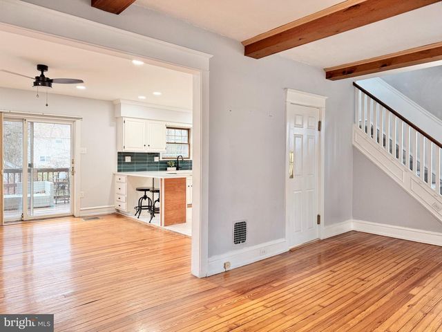 7041 HARVEY AVE, Pennsauken, NJ 08109