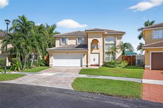 16611 SW 103rd Ter, Miami, FL 33196