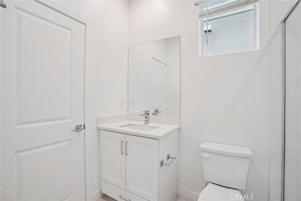 Image 32 of property listing at 1675 Coral Sea Lane, San Pedro, CA 90731