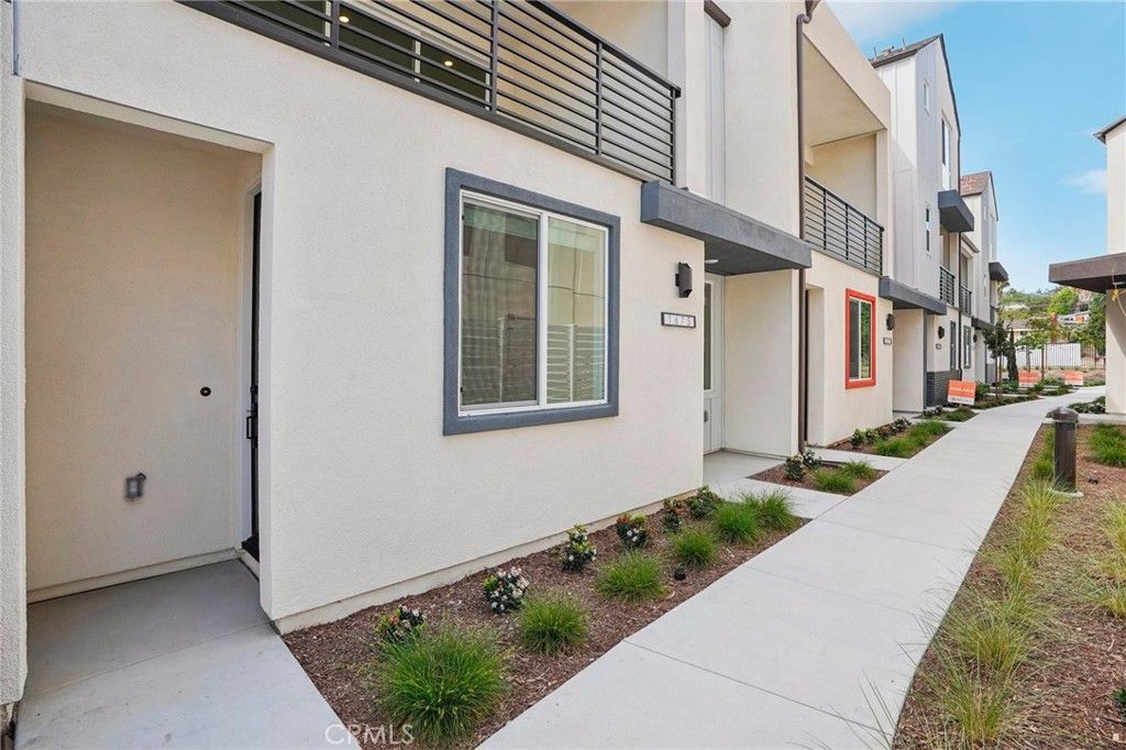 Image 38 of property listing at 1675 Coral Sea Lane, San Pedro, CA 90731