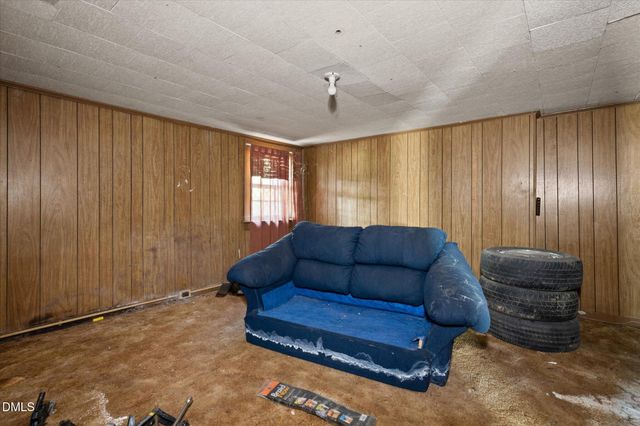 112 Peace Street, Oxford, NC 27565