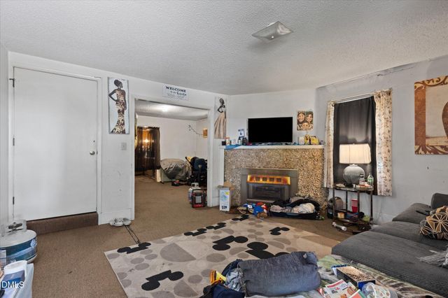 112 Peace Street, Oxford, NC 27565