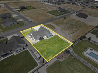 6537 Lazy B Drive, Pasco, WA 99301