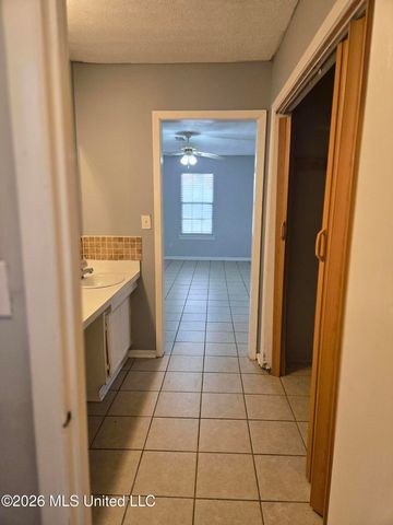 1056 Lake Dockery Road, Byram, MS 39272