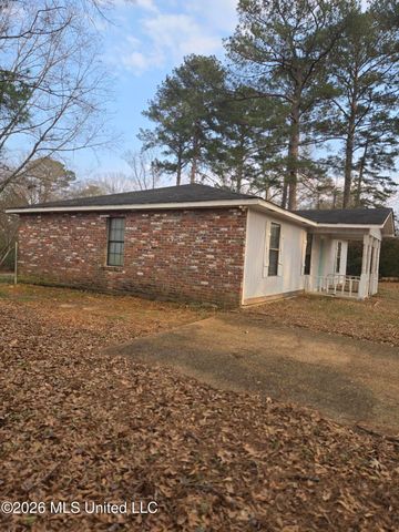 1056 Lake Dockery Road, Byram, MS 39272