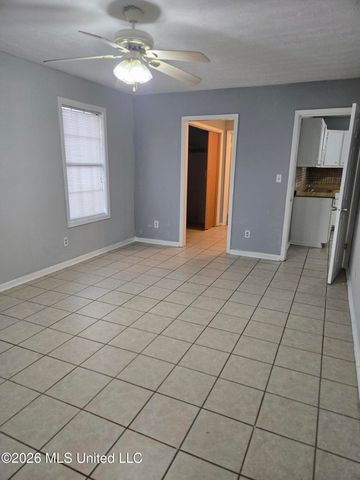 1056 Lake Dockery Road, Byram, MS 39272