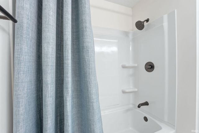 14116 Andar Trail, Fort Wayne, IN 46845