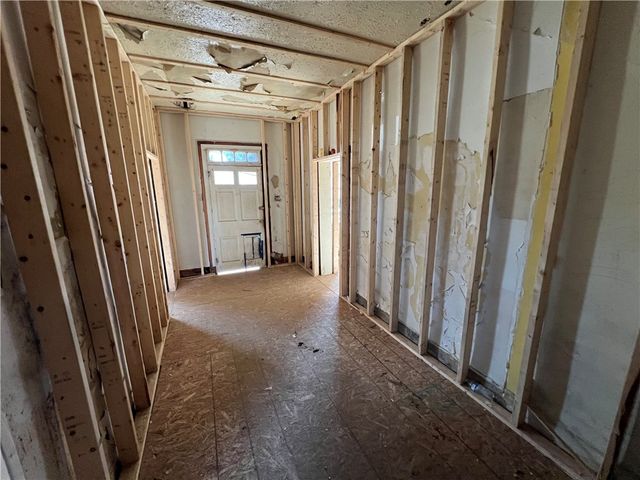 1250 Midland Beaver Rd, Industry, PA 15052