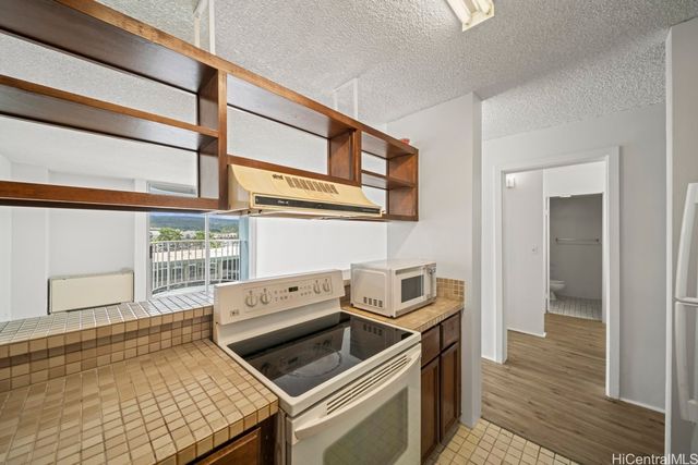 101 AUPUNI Street 521, Hilo, HI 96720