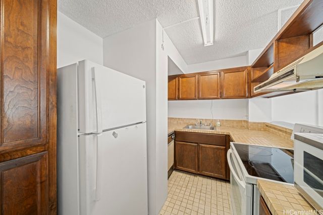 101 AUPUNI Street 521, Hilo, HI 96720