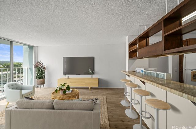 101 AUPUNI Street 521, Hilo, HI 96720