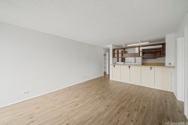 101 AUPUNI Street 521, Hilo, HI 96720