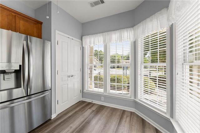 6247 LONGLEAF Drive, Hoschton, GA 30548