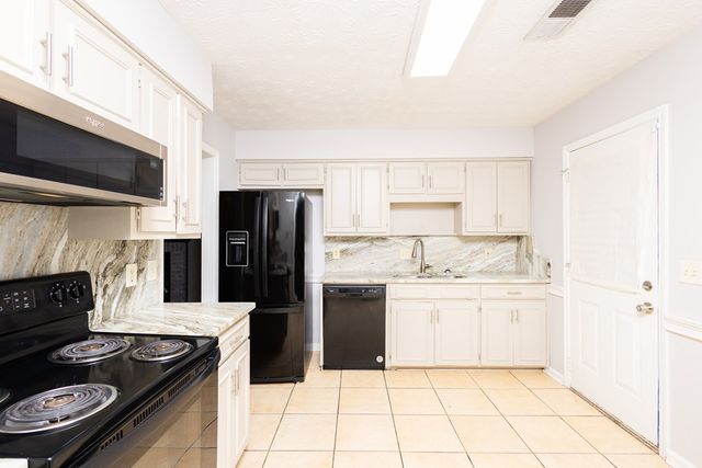 1237 Alta Vista, Columbus, GA 31907