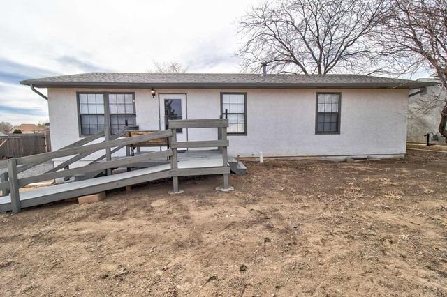 257 S Bailey Dr, Pueblo West, CO 81007