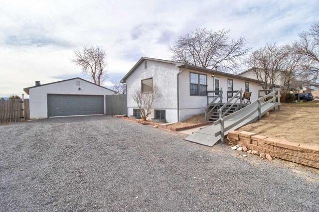 257 S Bailey Dr, Pueblo West, CO 81007