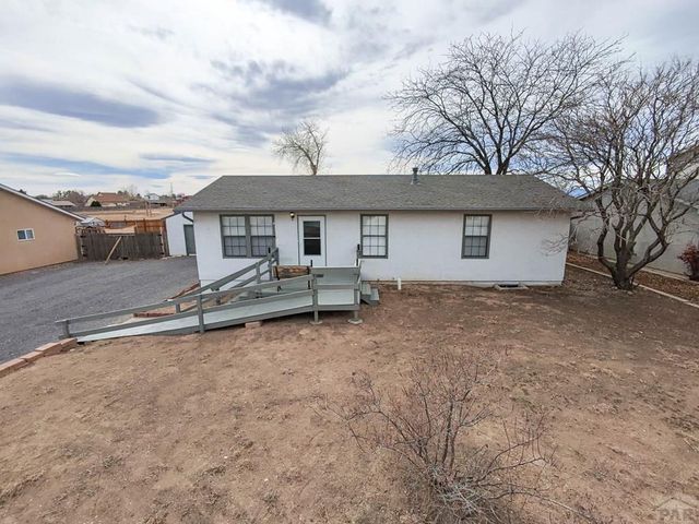 257 S Bailey Dr, Pueblo West, CO 81007
