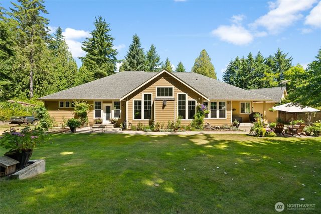 814 130th Street NW, Gig Harbor, WA 98332