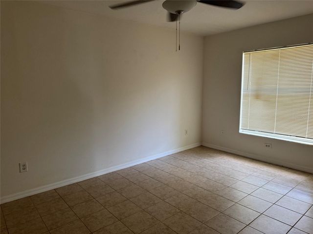 2609 E EMMA STREET, Tampa, FL 33610