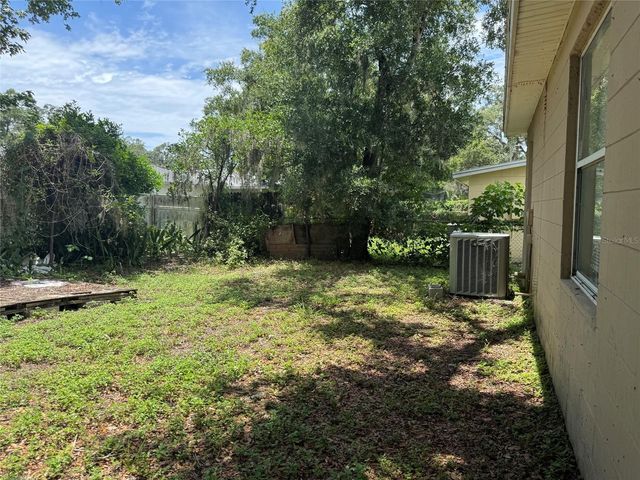 2609 E EMMA STREET, Tampa, FL 33610