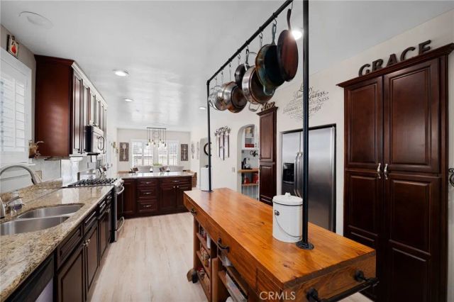 40178 High, Cherry Valley, CA 92223