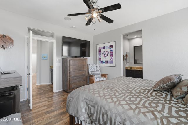 5519 S Lombardy Way, Gilbert, AZ 85298