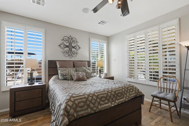 5519 S Lombardy Way, Gilbert, AZ 85298