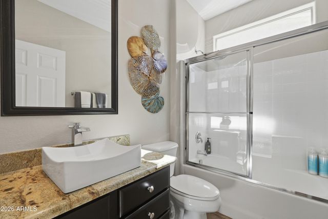 5519 S Lombardy Way, Gilbert, AZ 85298