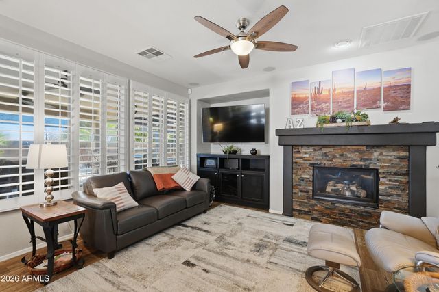 5519 S Lombardy Way, Gilbert, AZ 85298