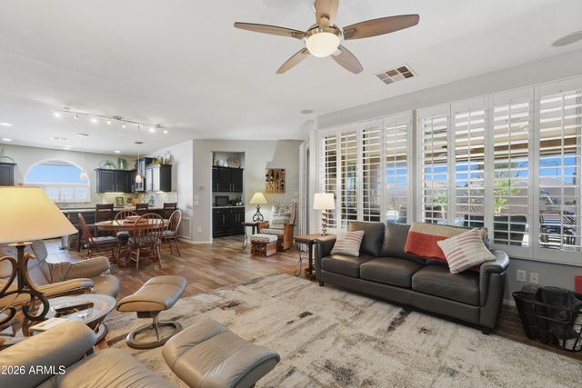 5519 S Lombardy Way, Gilbert, AZ 85298