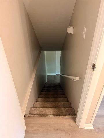 37 Glenmere Drive, Little Rock, AR 72209