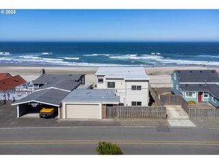 7131 Nw LOGAN Rd, Lincoln City, OR 97367