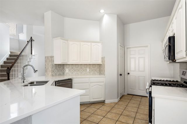 2000 Webb Drive, Mckinney, TX 75072